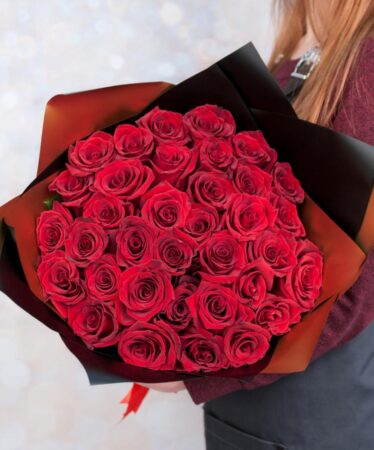 Букет из 35 красной розы